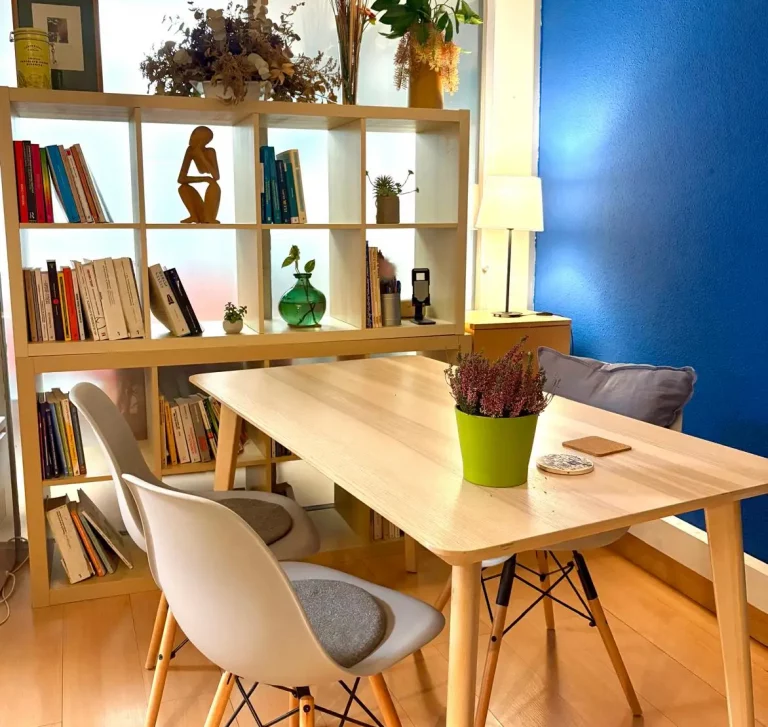 sala consulta psicologo infantil equipo actua